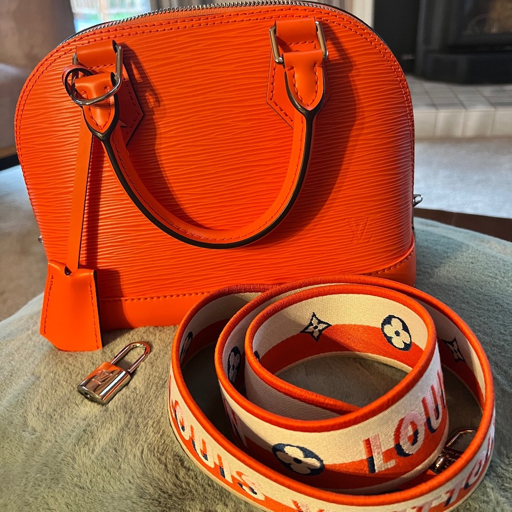 Louis Vuitton Alma bb Limited Edition Color